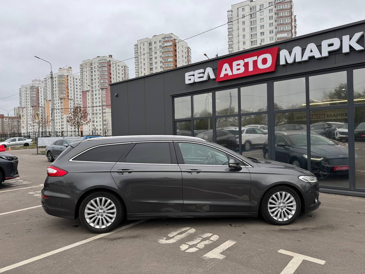 Фото автомобиля 3