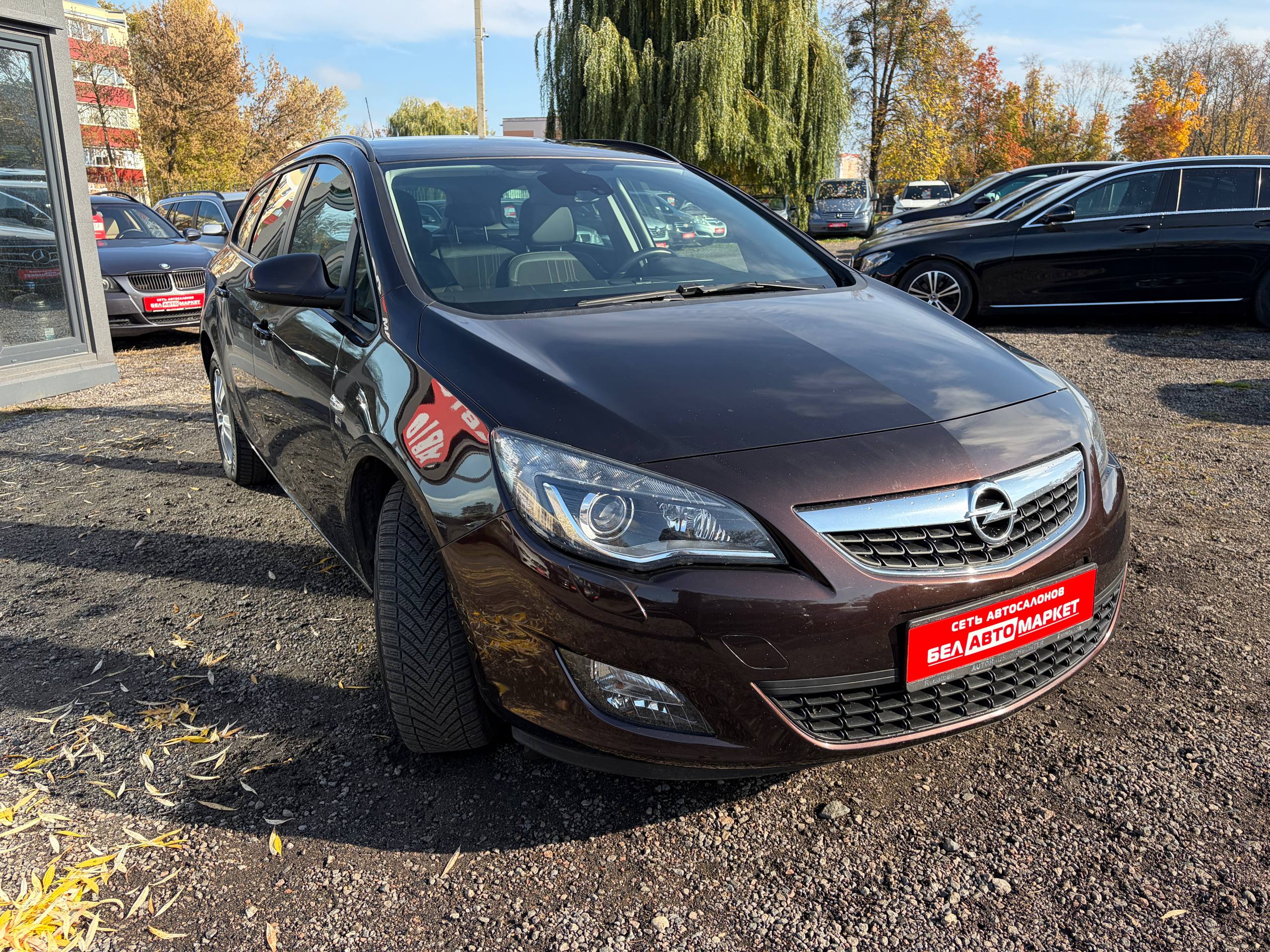 Фото автомобиля 2