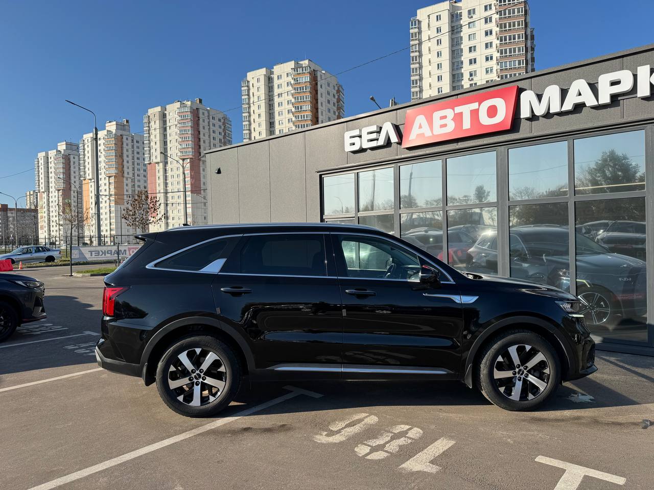 Фото автомобиля 3