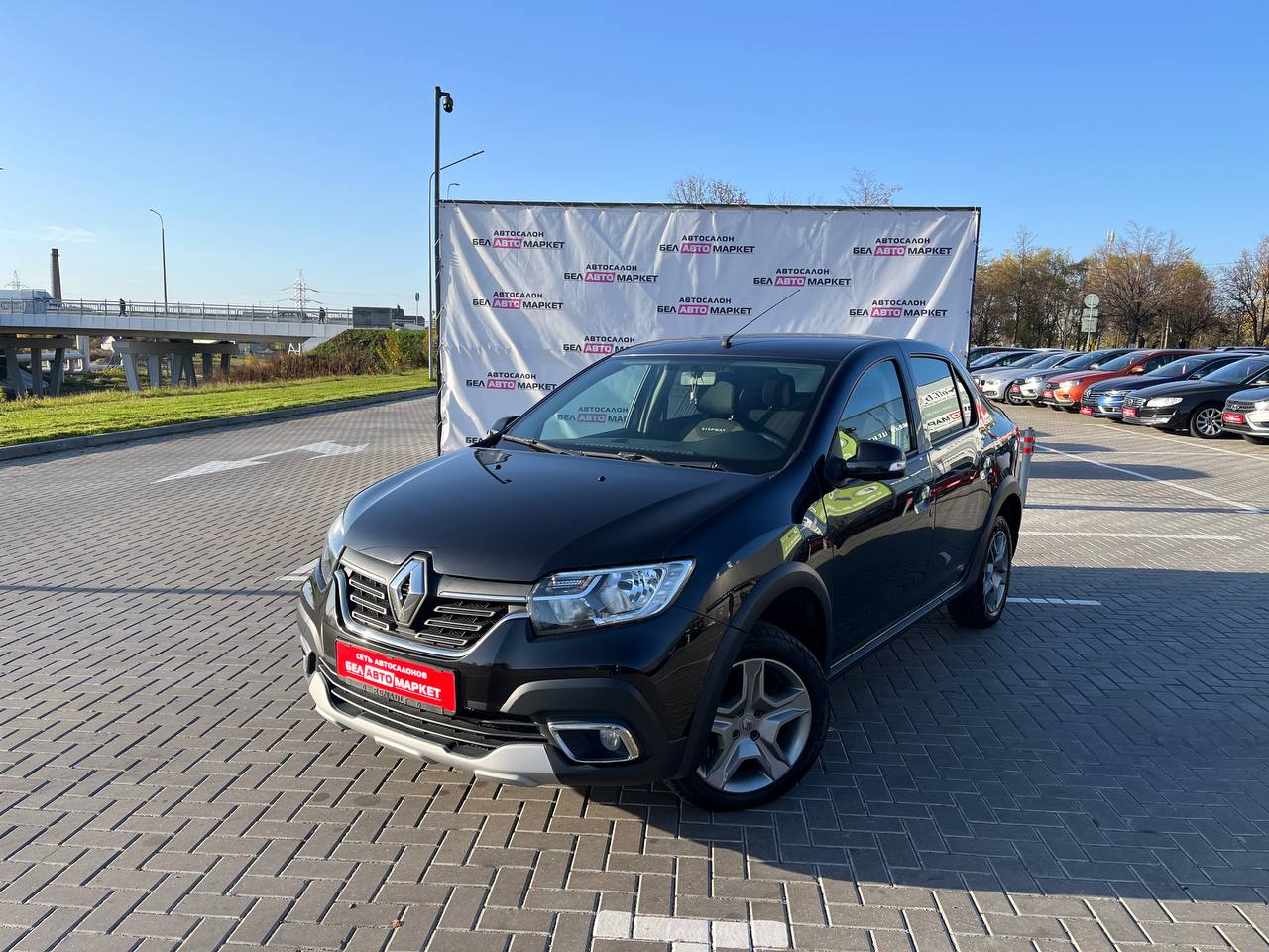 авто с пробегом renault Logan Stepway 2019