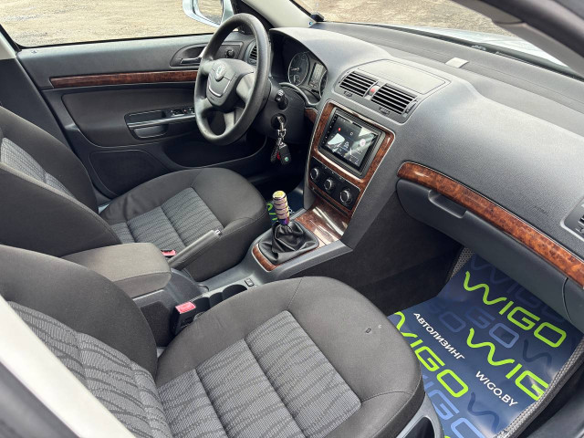 Фото автомобиля 17