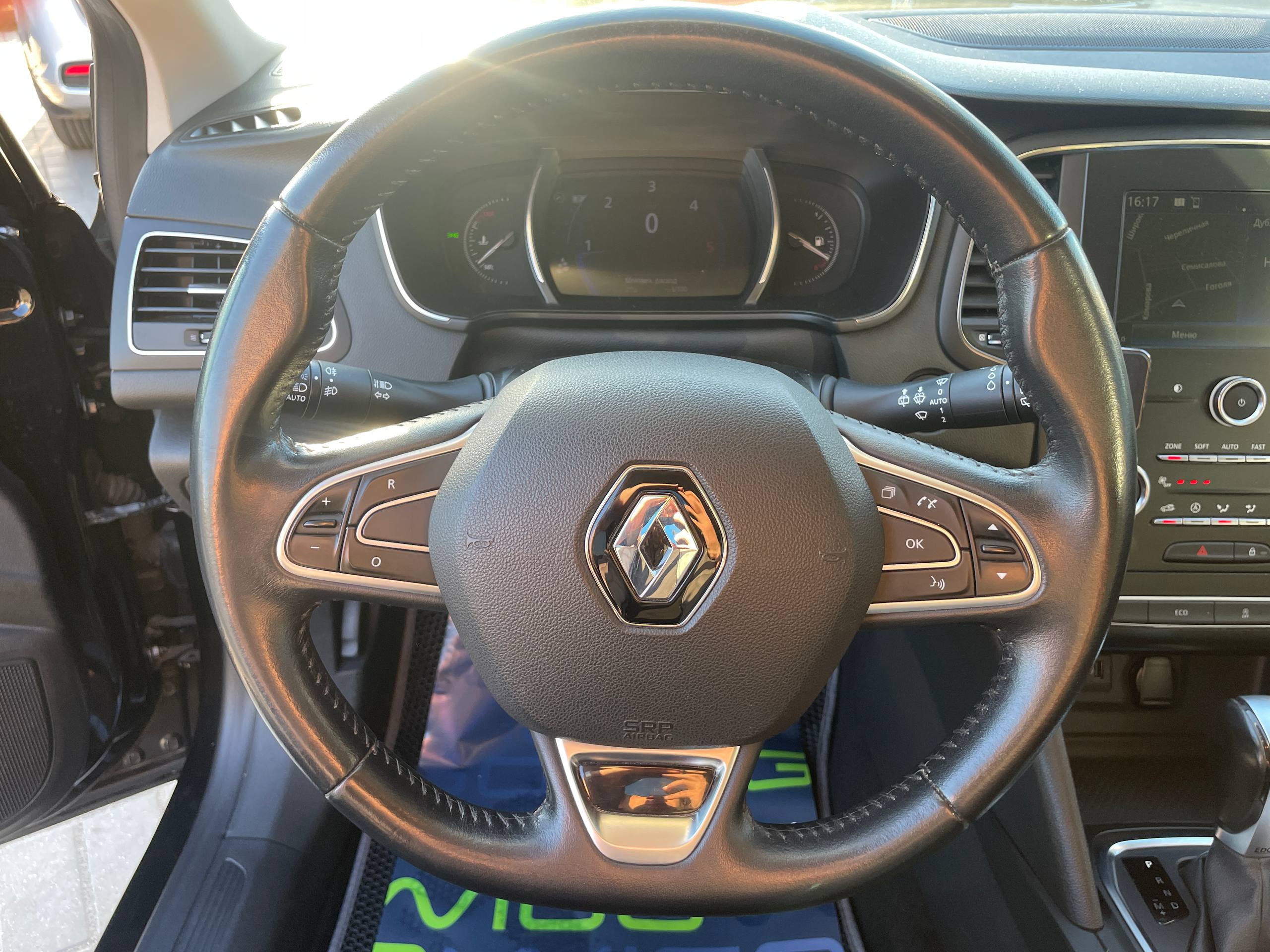 Фото автомобиля 10