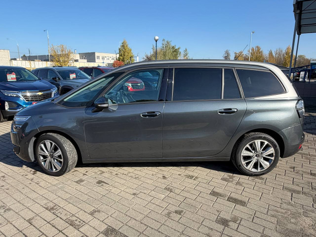 Фото автомобиля 7
