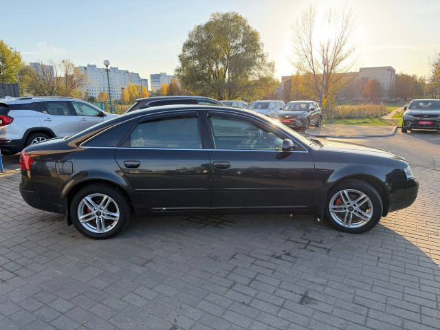 Фото автомобиля 3