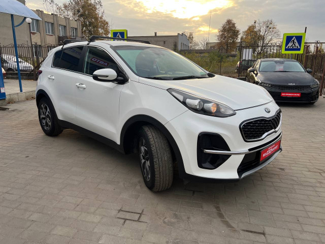 Фото автомобиля 3
