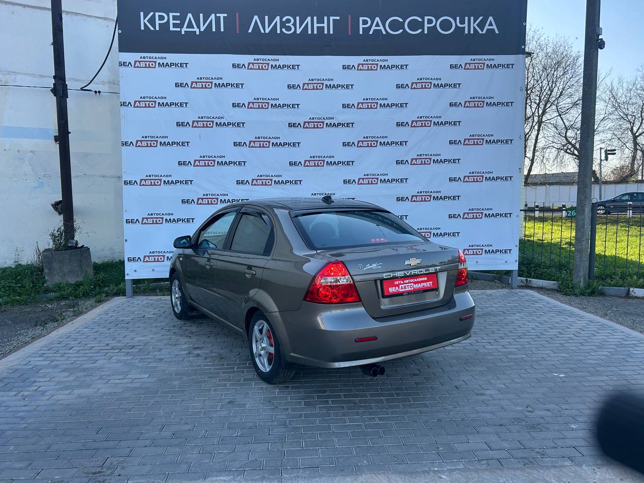 Фото автомобиля 3