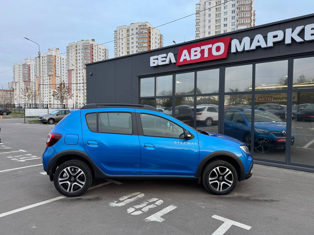 Фото автомобиля 3