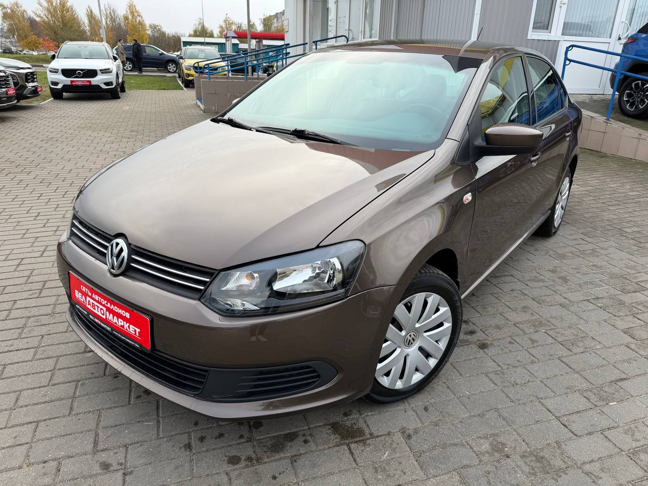 авто с пробегом volkswagen polo sedan 2015