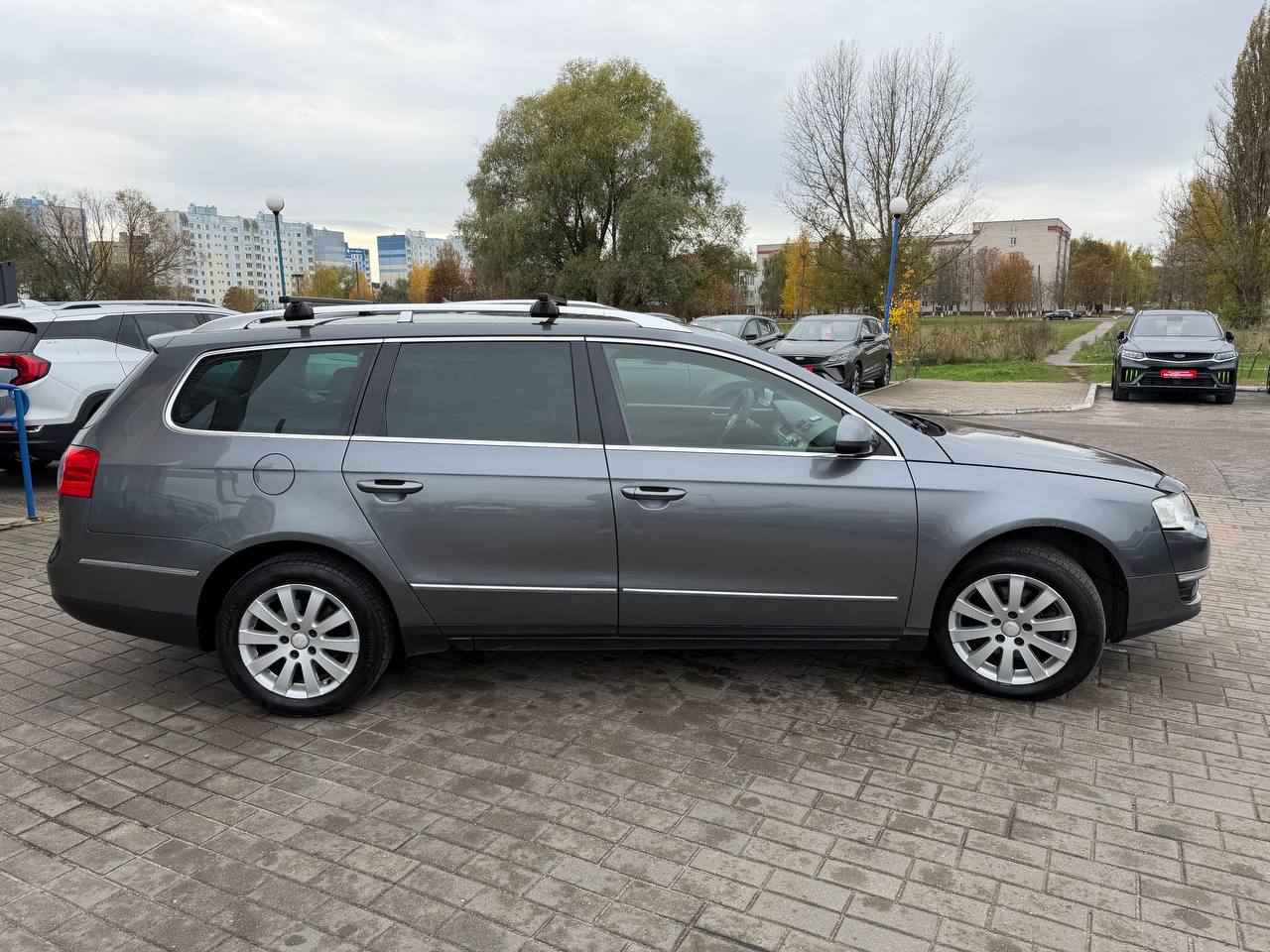 Фото автомобиля 3