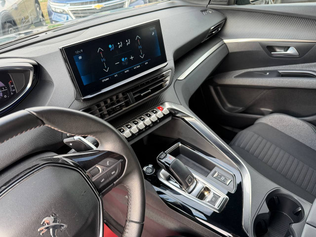 Фото автомобиля 12