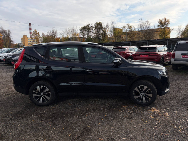Фото автомобиля 3
