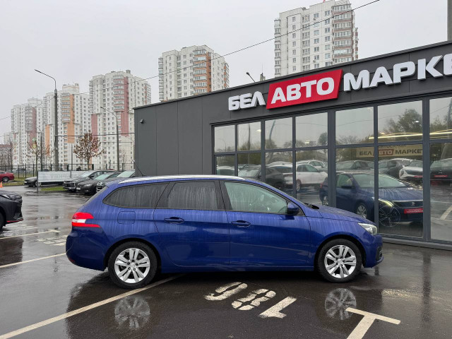 Фото автомобиля 3