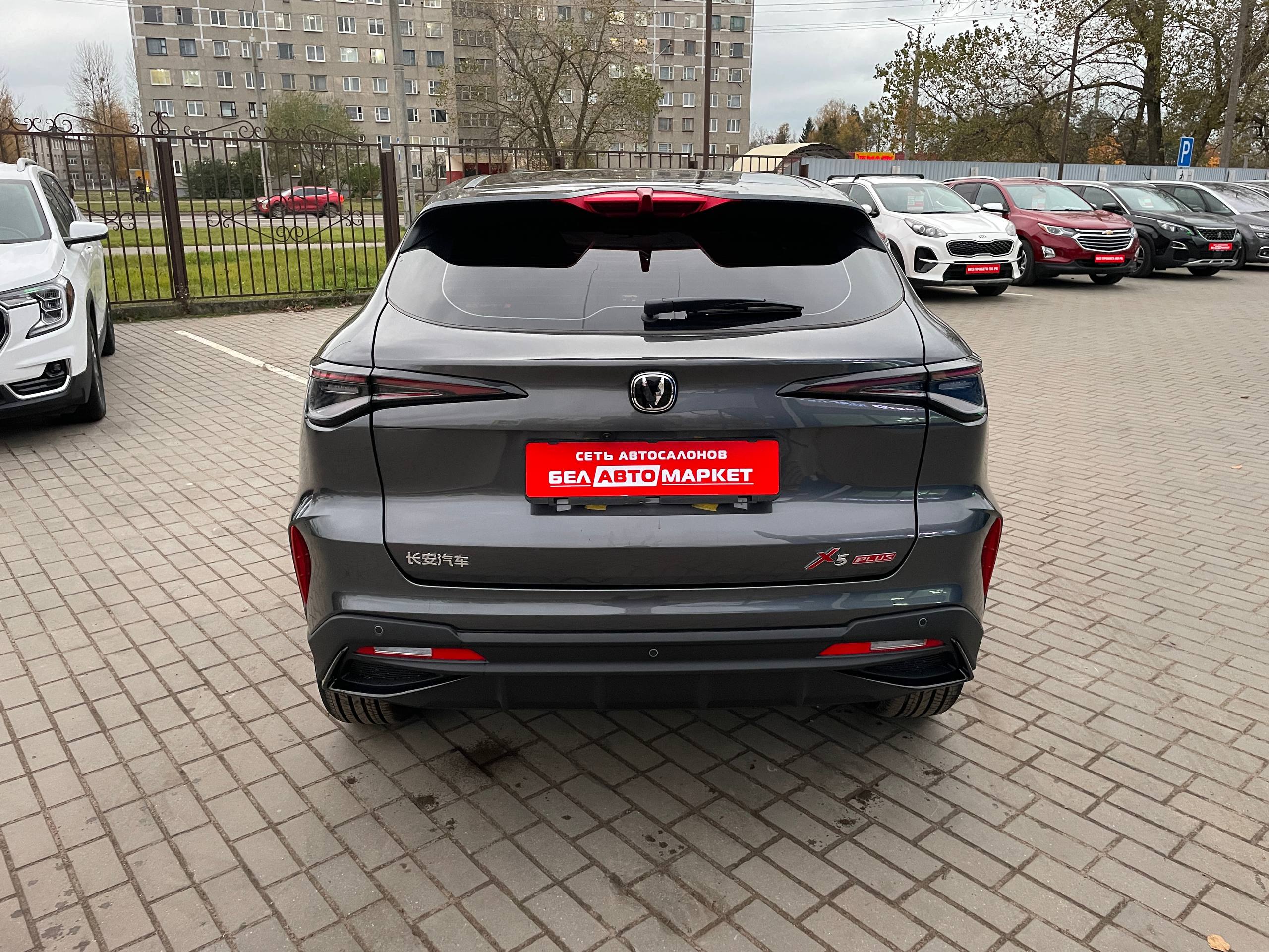 Фото автомобиля 12