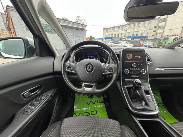Фото автомобиля 11