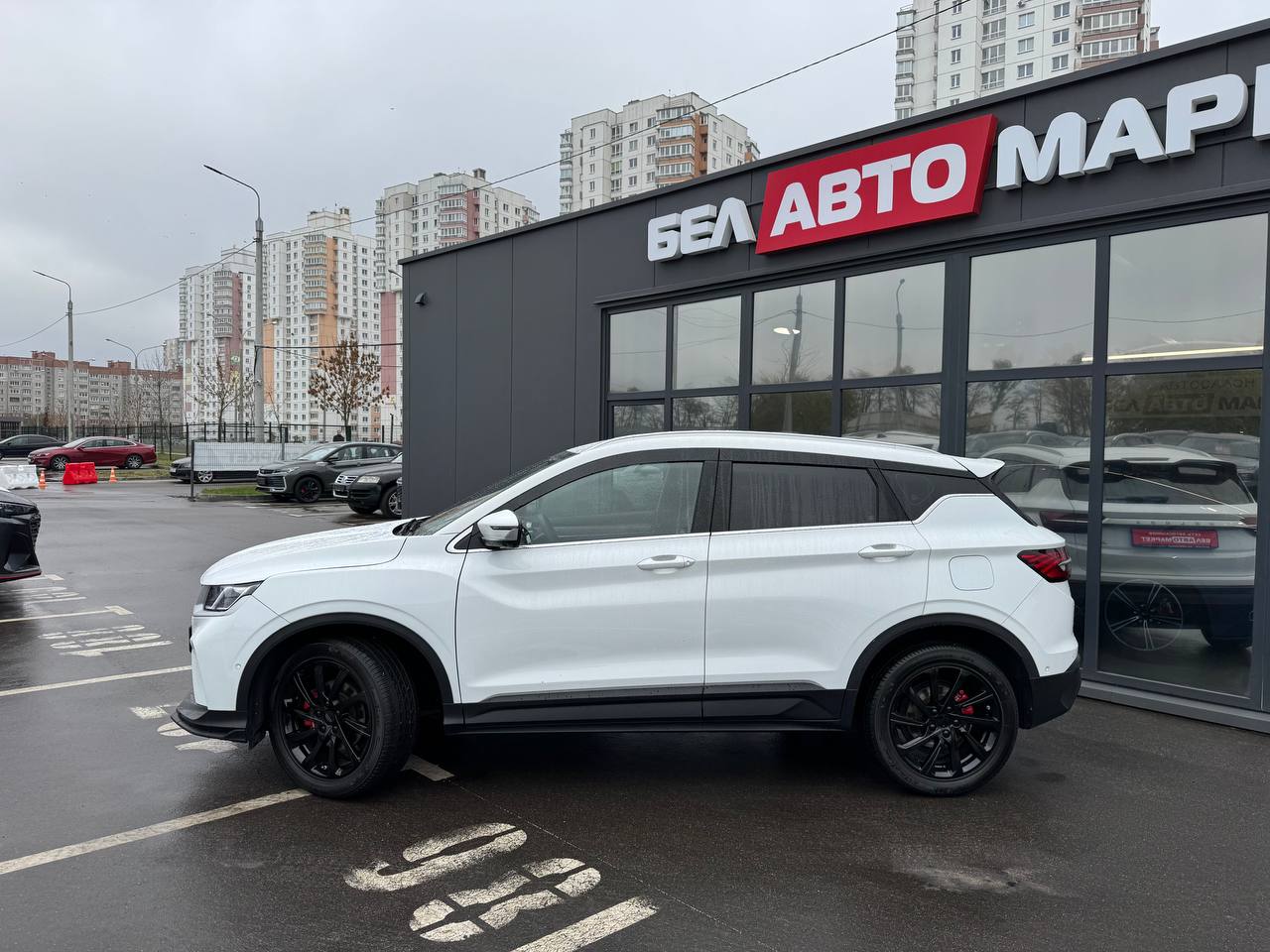 Фото автомобиля 7