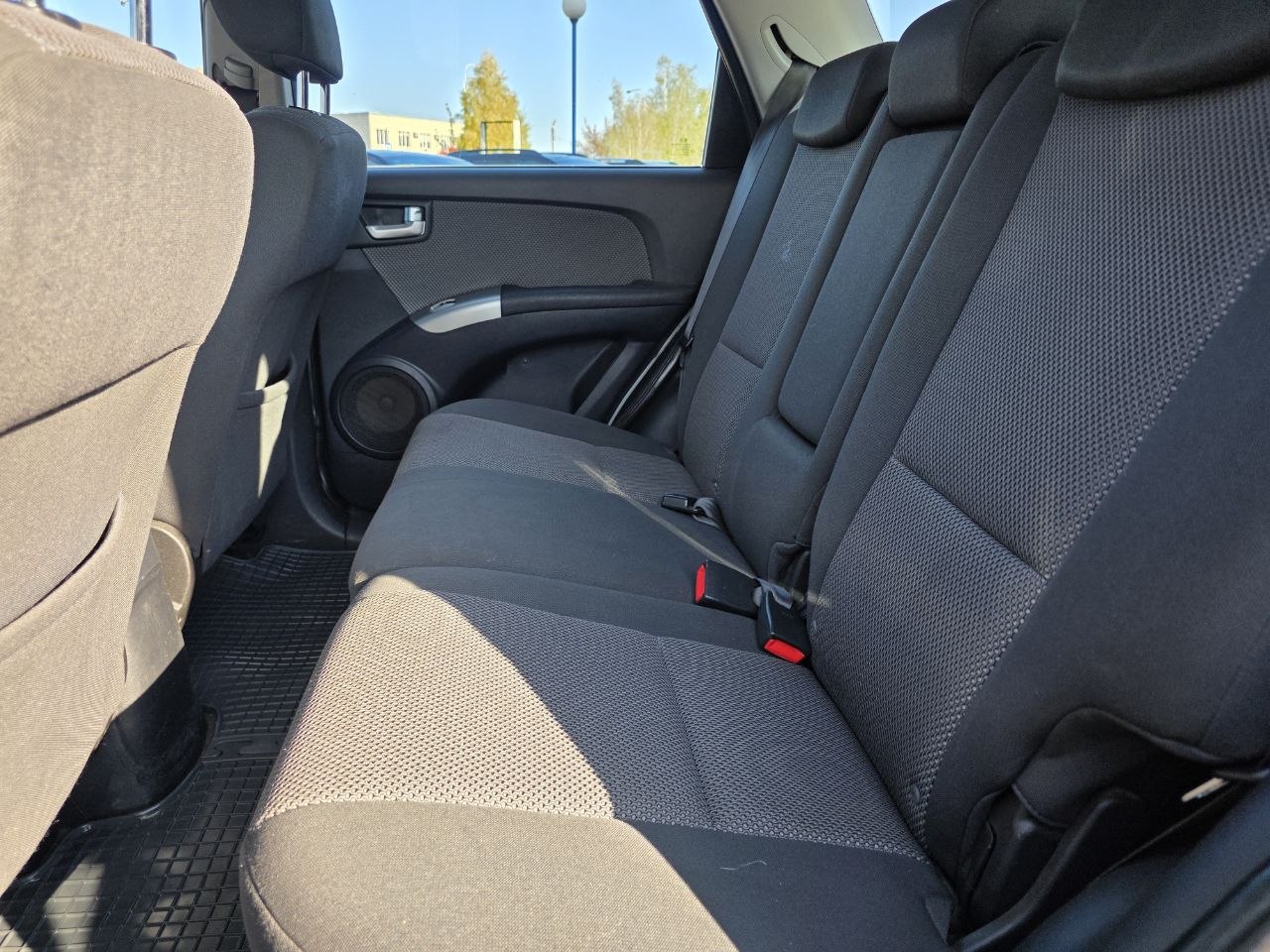 Фото автомобиля 16