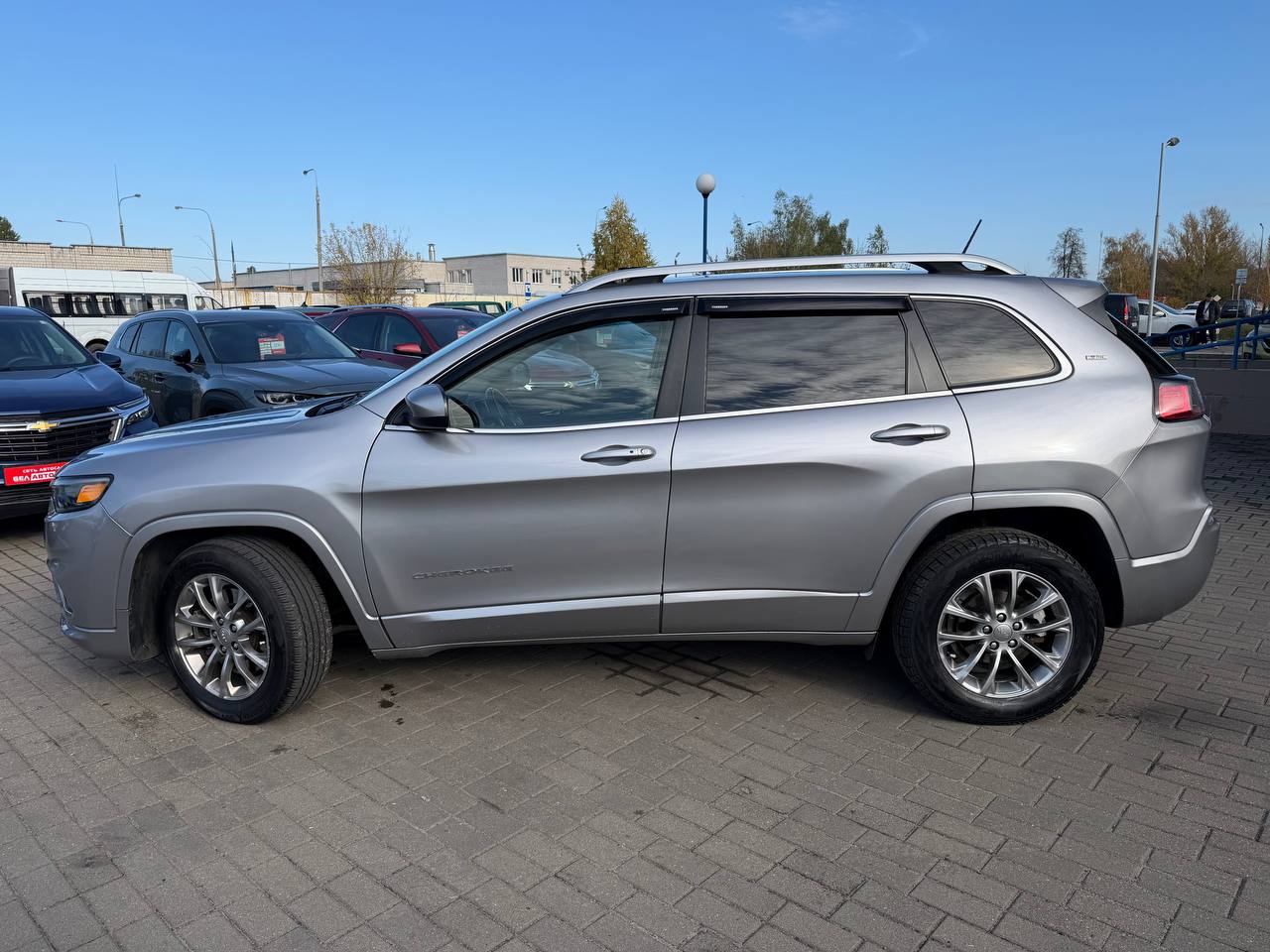 Фото автомобиля 7
