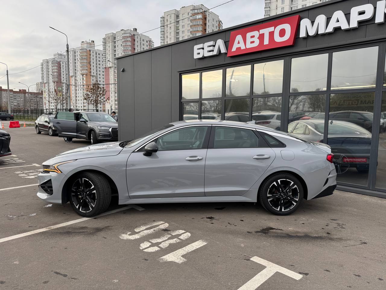 Фото автомобиля 7