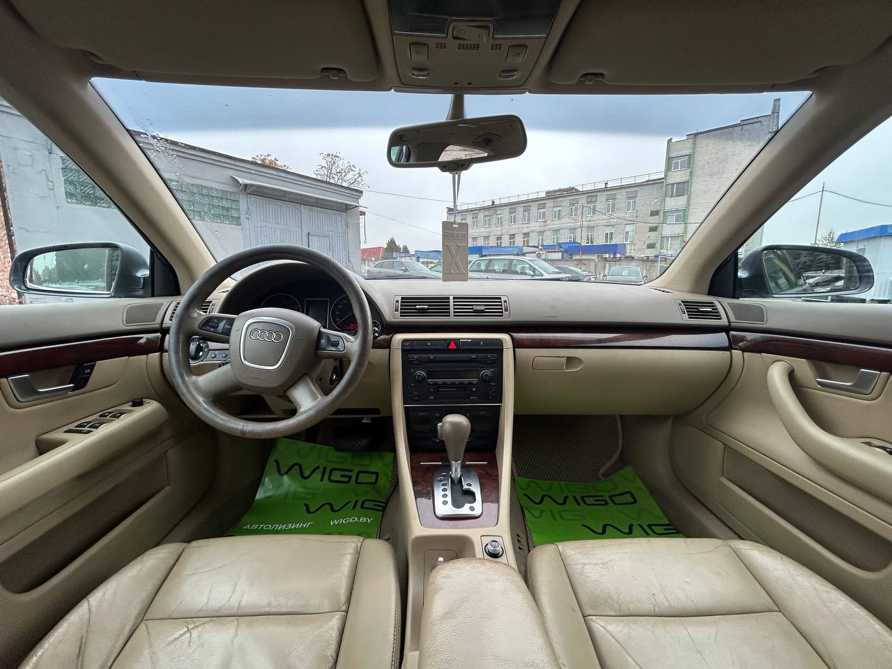 Фото автомобиля 11