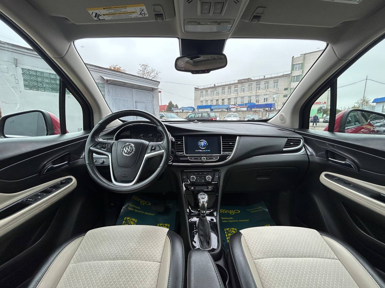 Фото автомобиля 12