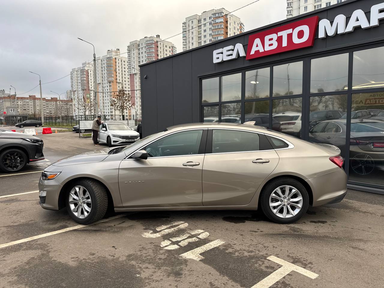 Фото автомобиля 7