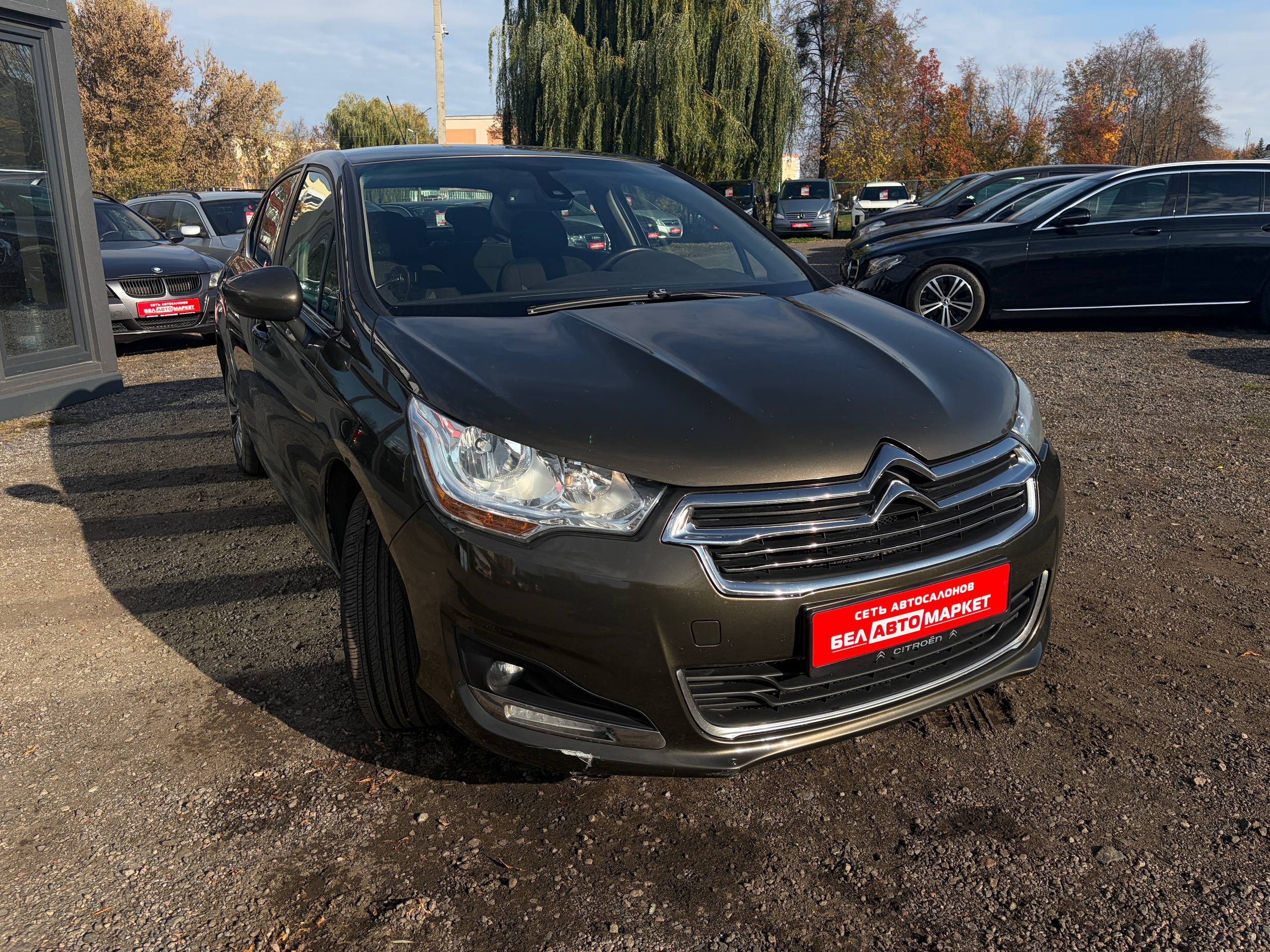 Фото автомобиля 2