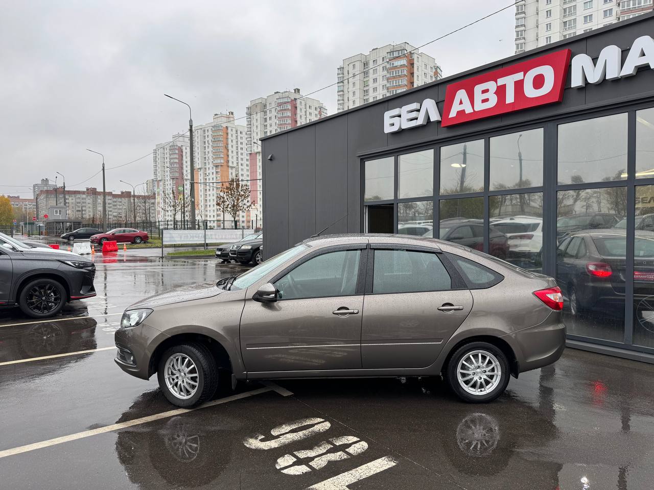 Фото автомобиля 7