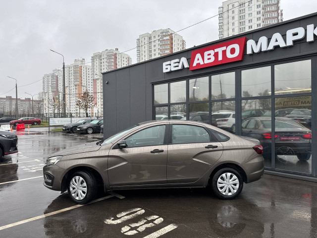 Фото автомобиля 7