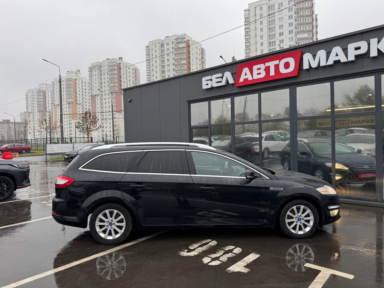 Фото автомобиля 3