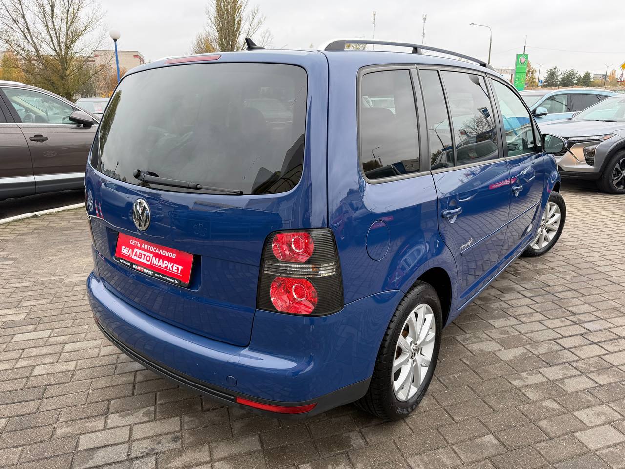 Фото автомобиля 3