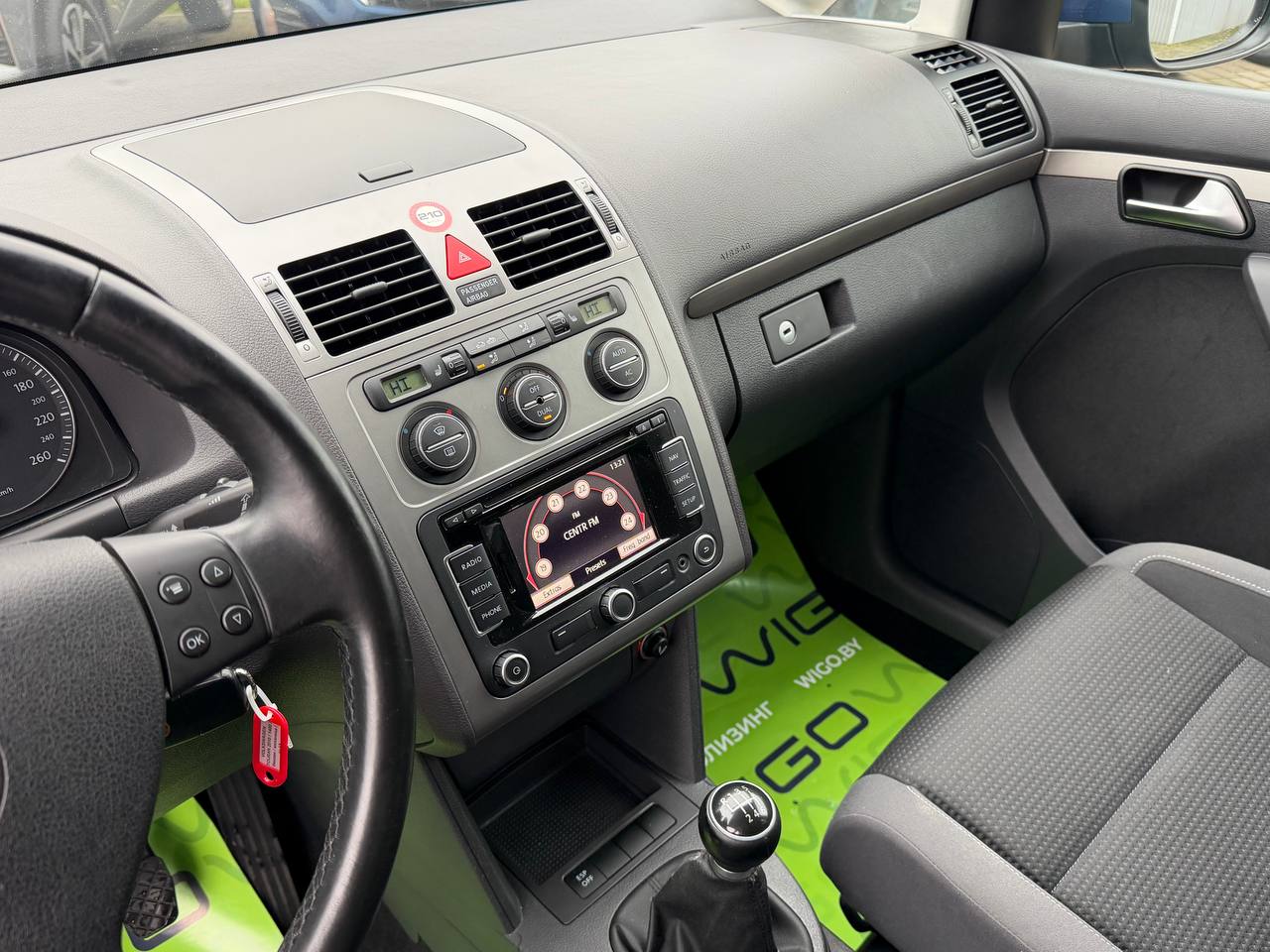 Фото автомобиля 8