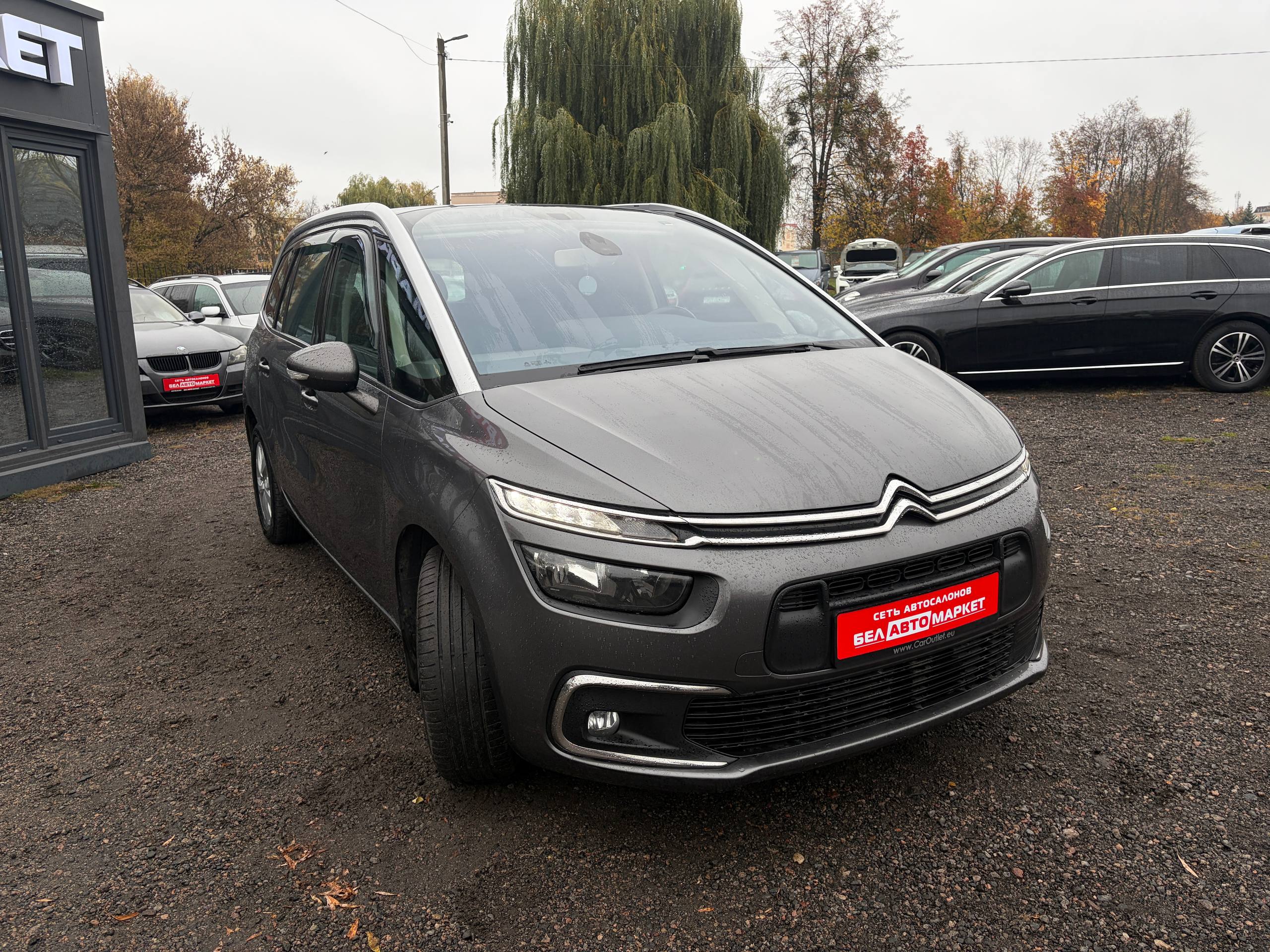 Фото автомобиля 2