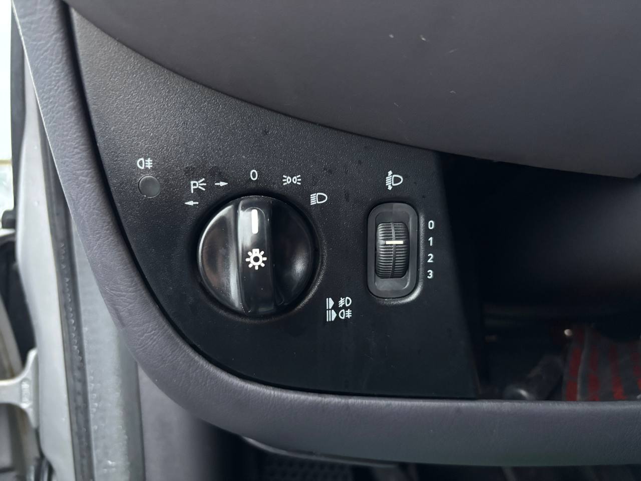 Фото автомобиля 12