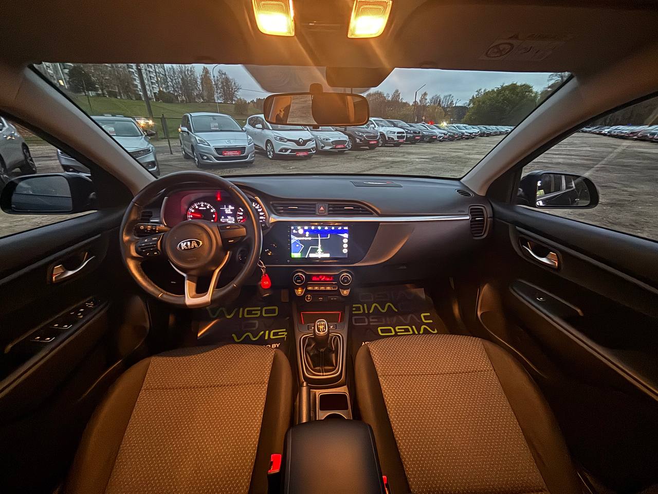 Фото автомобиля 12