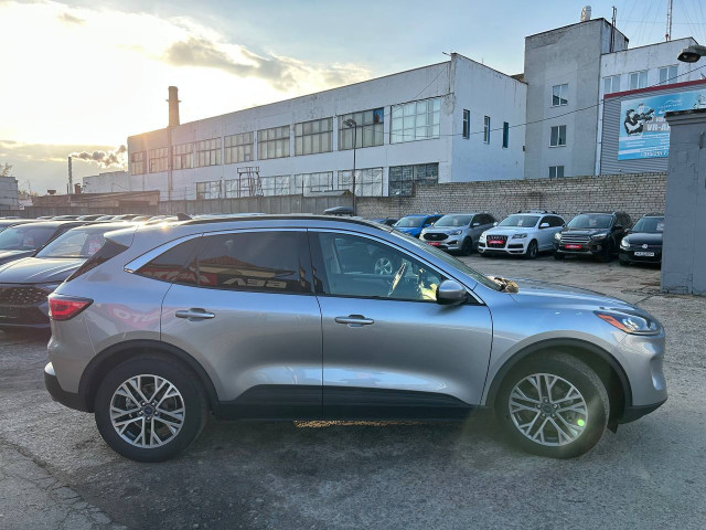 Фото автомобиля 3