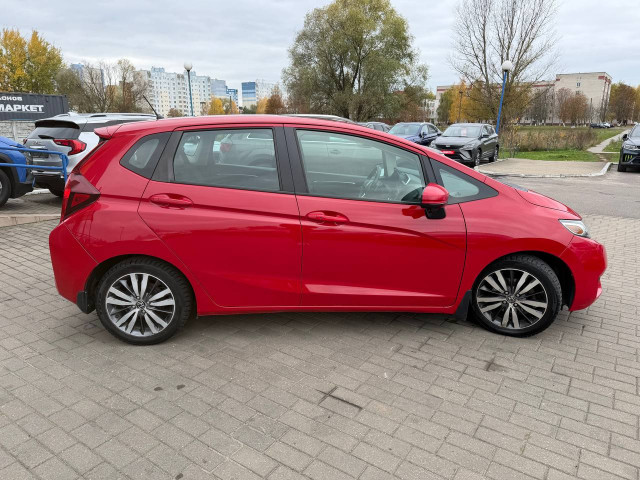 Фото автомобиля 3