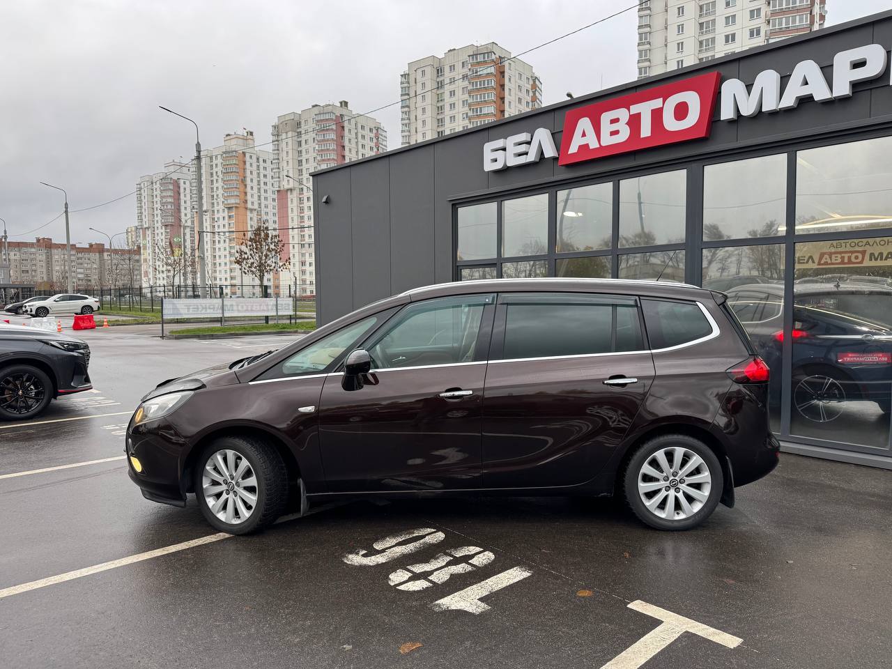 Фото автомобиля 7