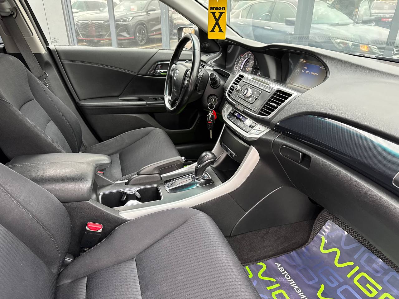 Фото автомобиля 18