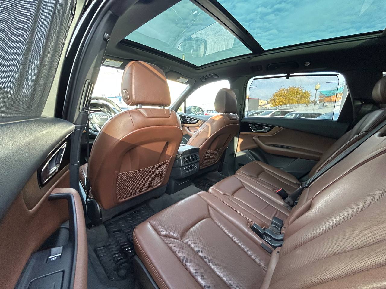 Фото автомобиля 10