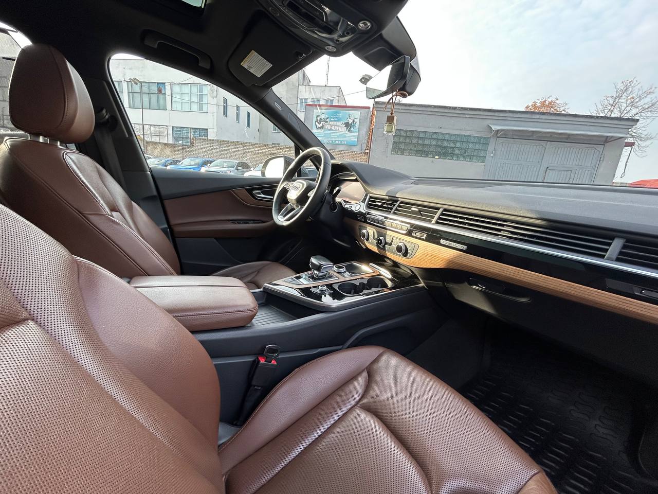 Фото автомобиля 14