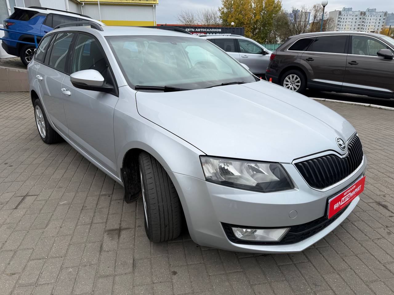 Фото автомобиля 2