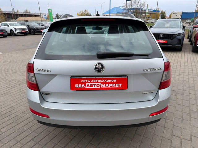 Фото автомобиля 5