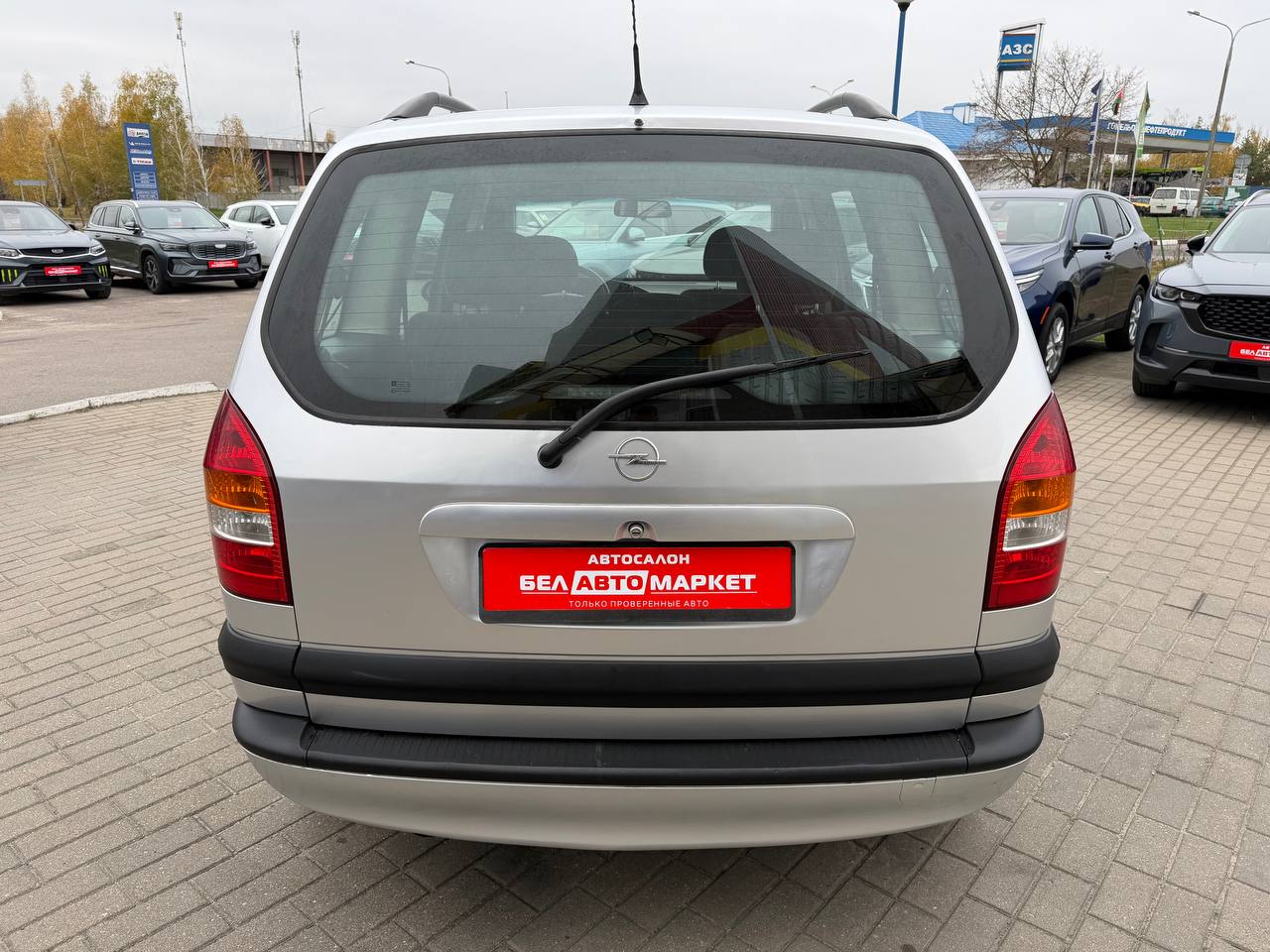 Фото автомобиля 5