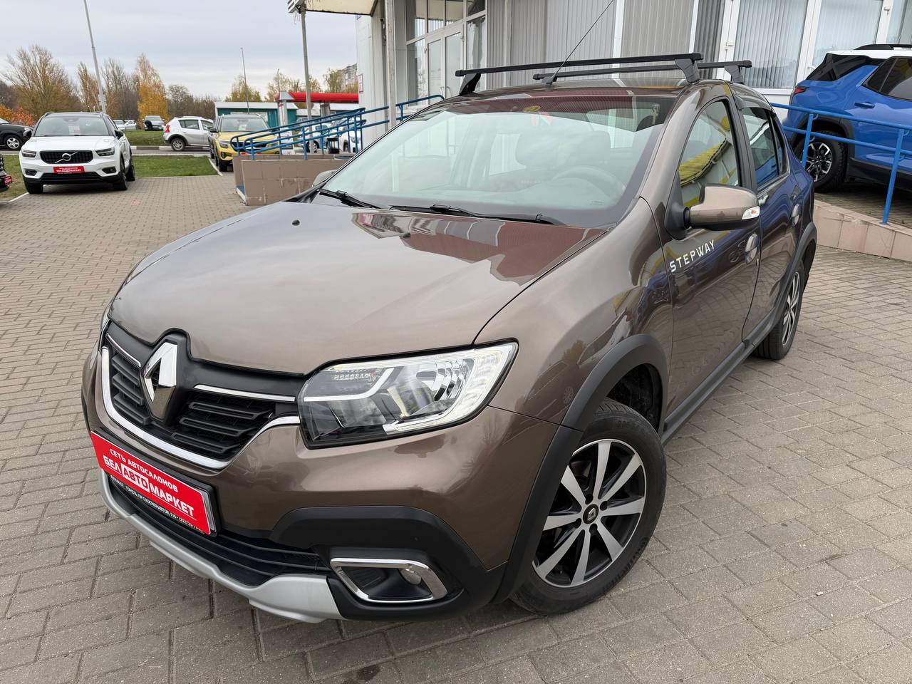 авто с пробегом renault Logan Stepway 2020
