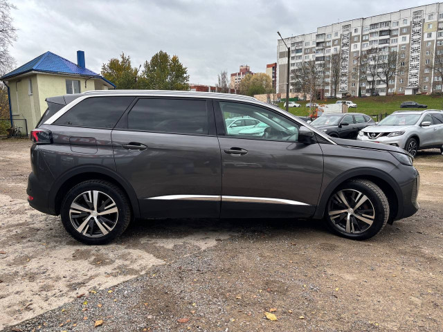 Фото автомобиля 3