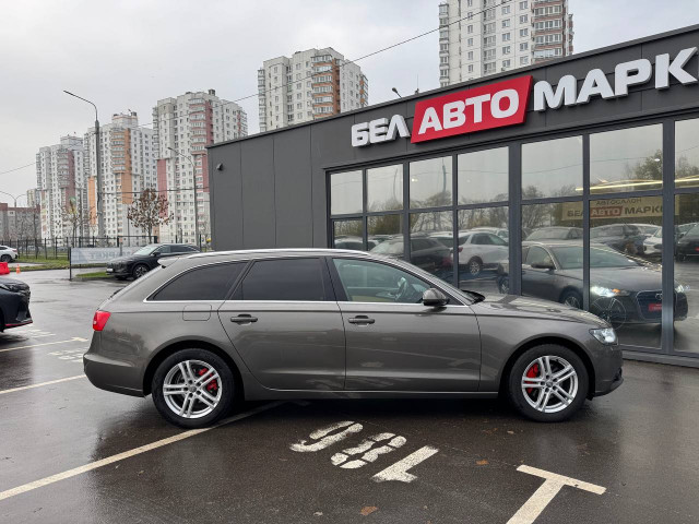 Фото автомобиля 3