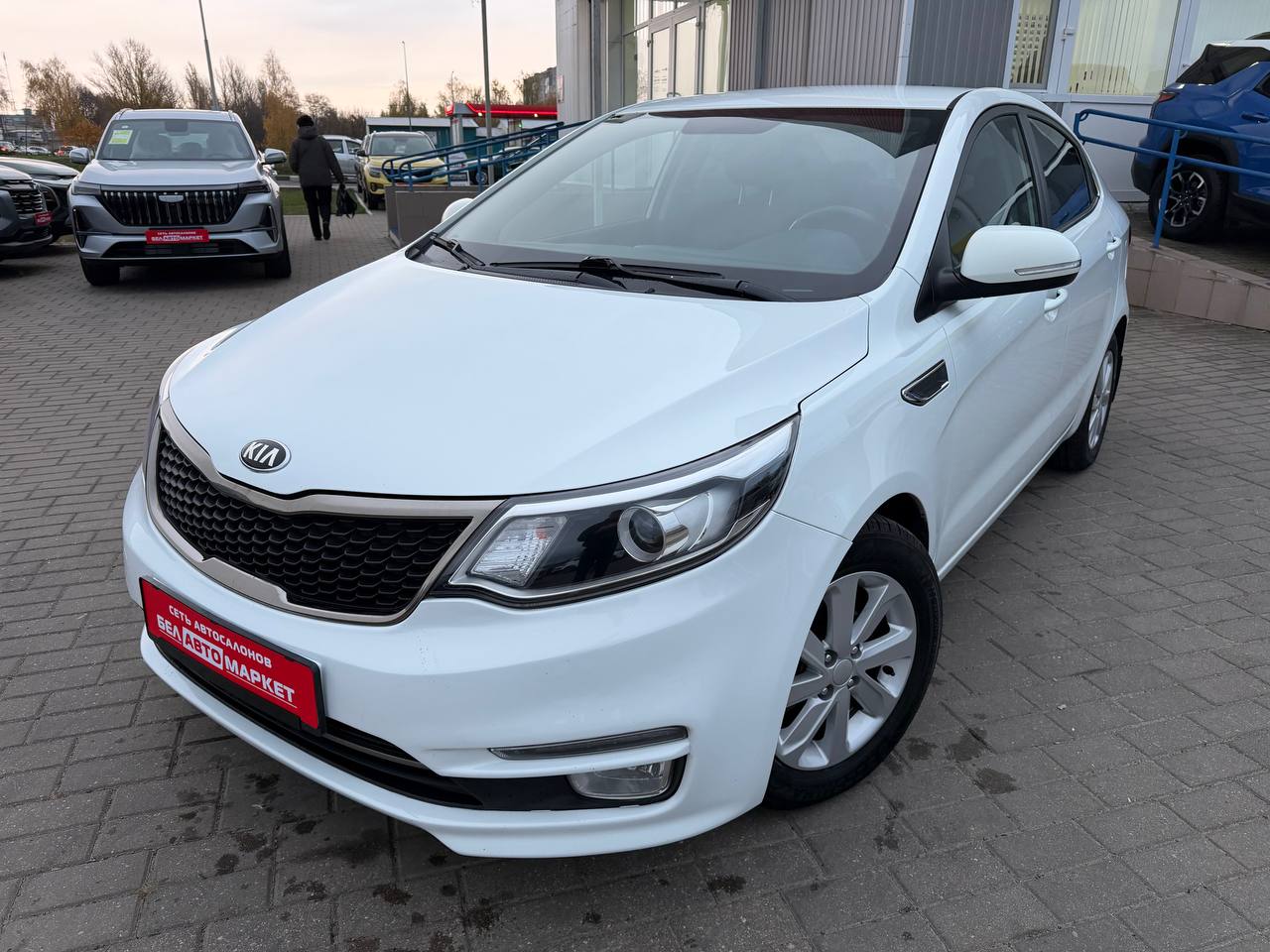 авто с пробегом kia rio 2017