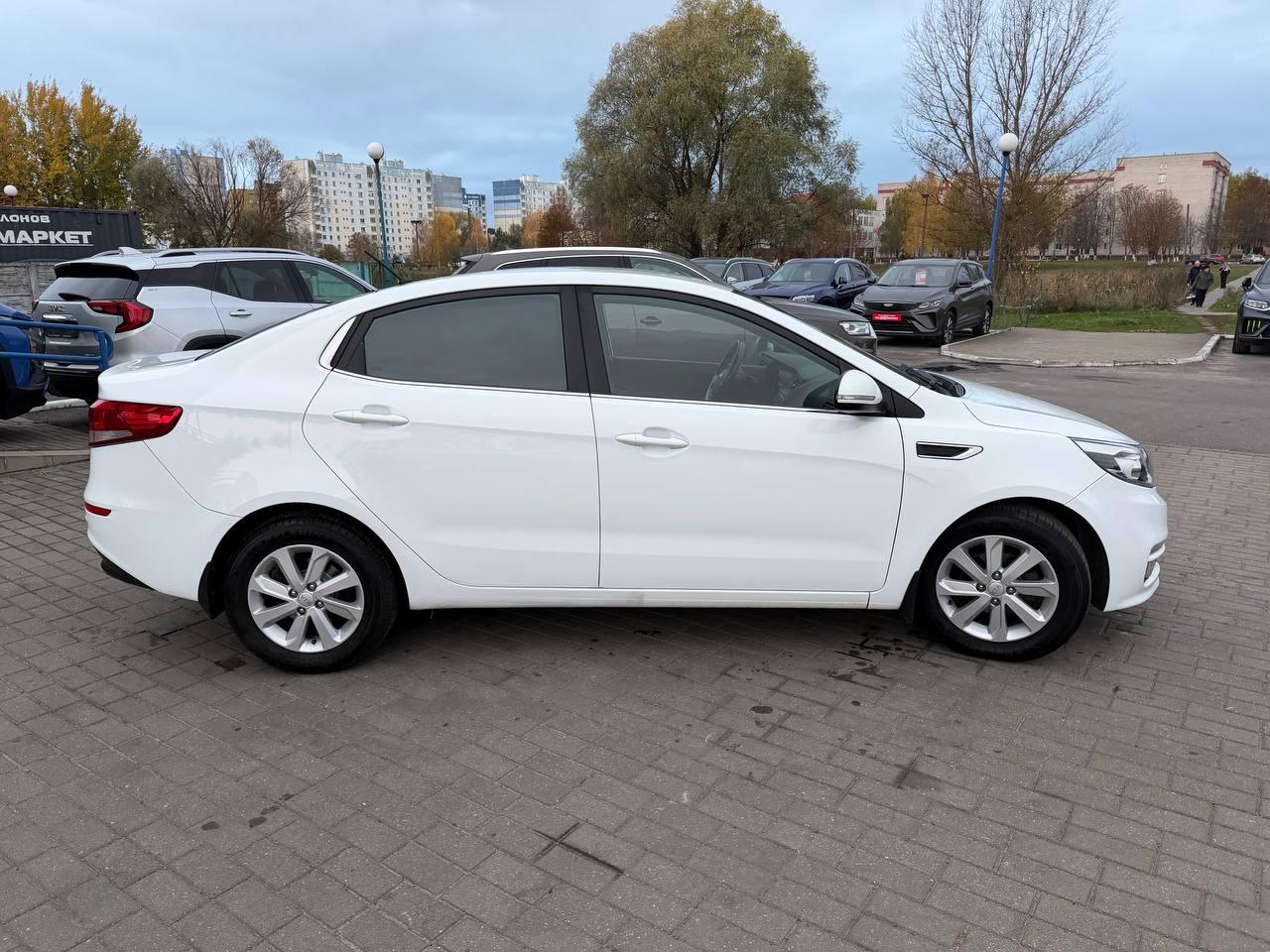 Фото автомобиля 3