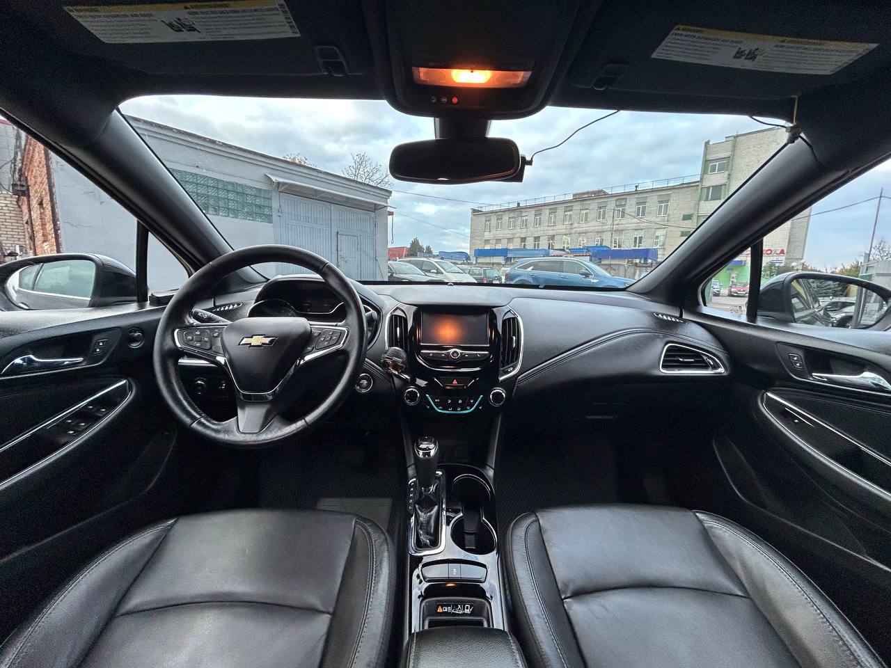 Фото автомобиля 11