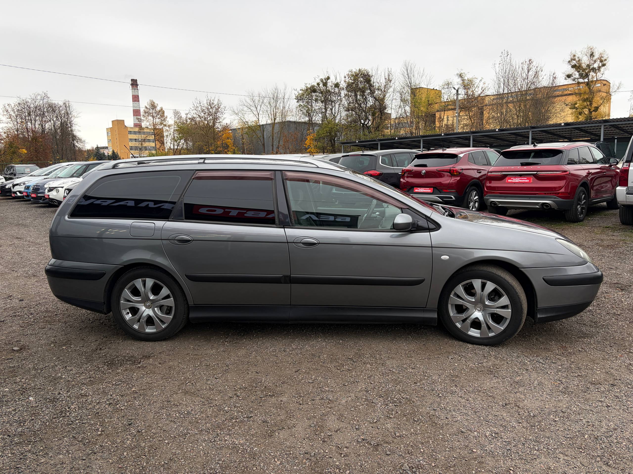 Фото автомобиля 3